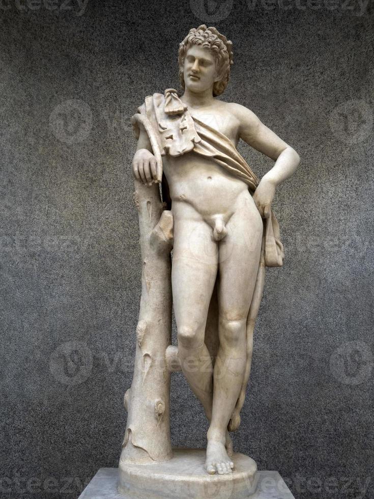 vecchio marmo romano figura scultura statua foto