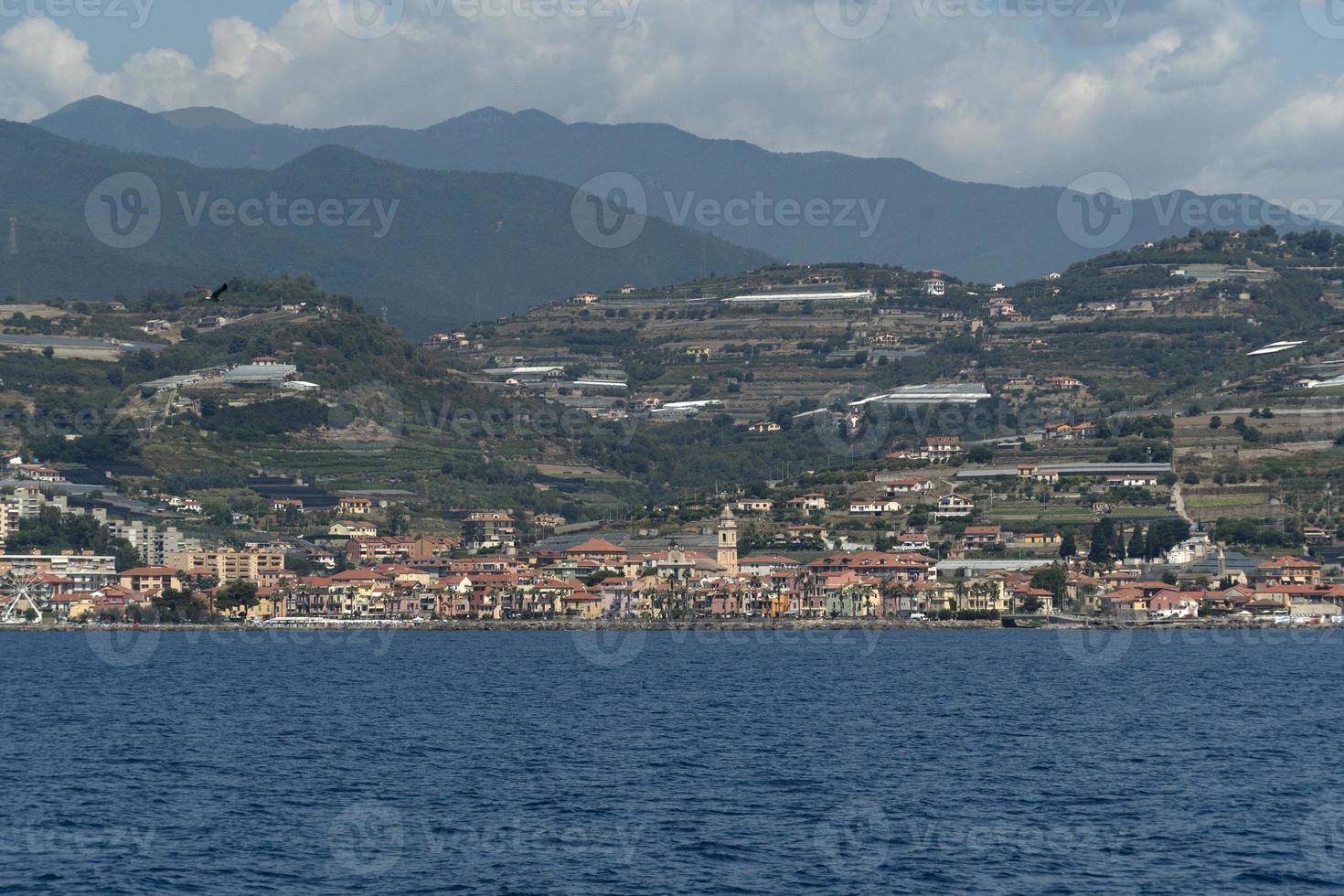 santo Stefano al cavalla cittadina Visualizza a partire dal il mare foto