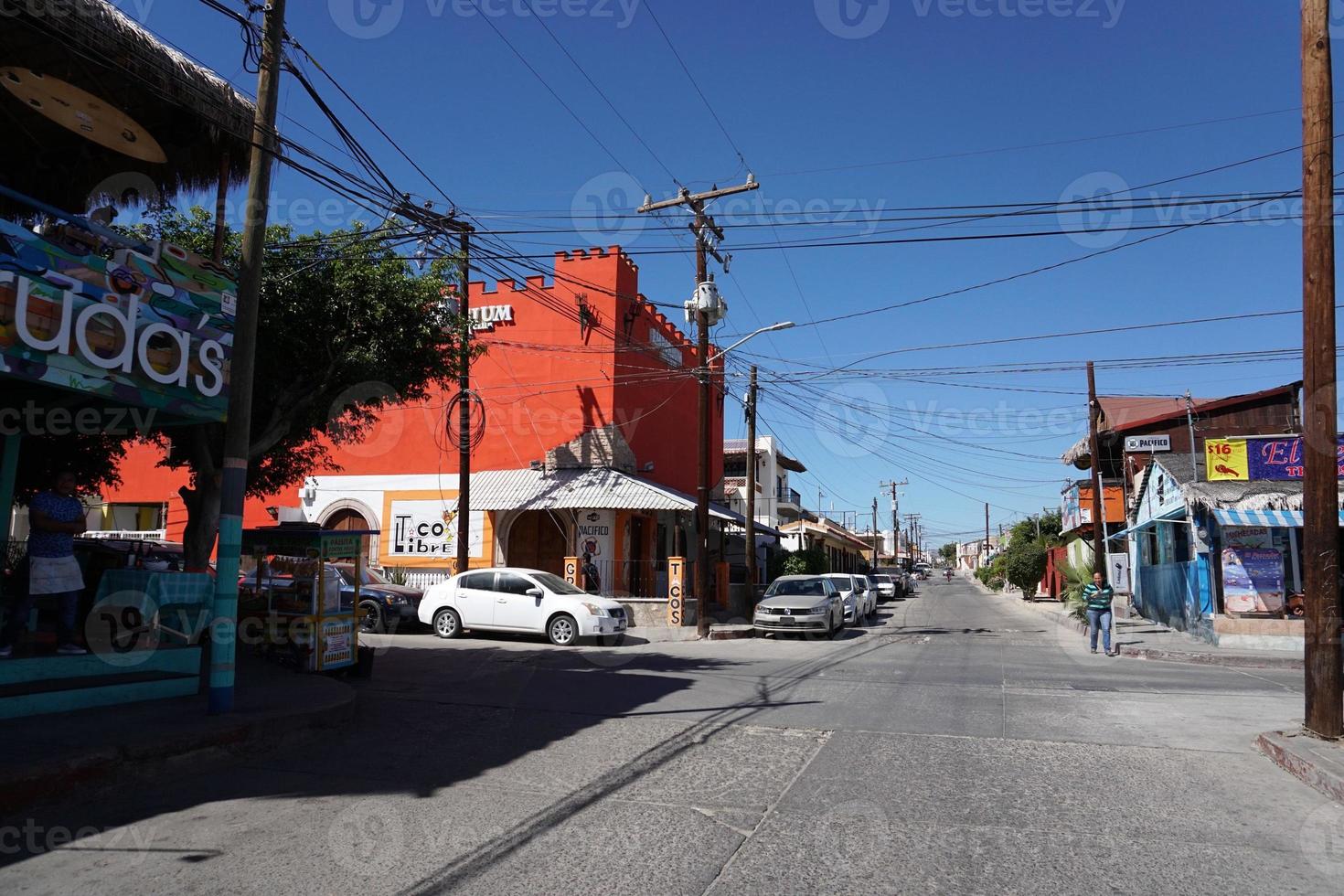 cabo san Luca, Messico - gennaio 25 2018 - Pacifico costa cittadina è affollato di turista foto
