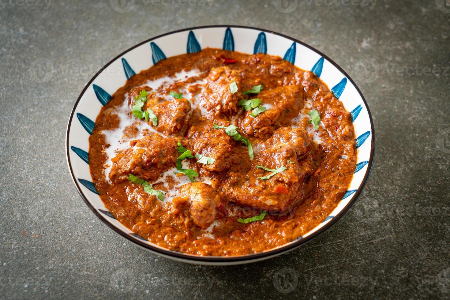 pollo tikka masala cibo piccante a base di carne al curry foto