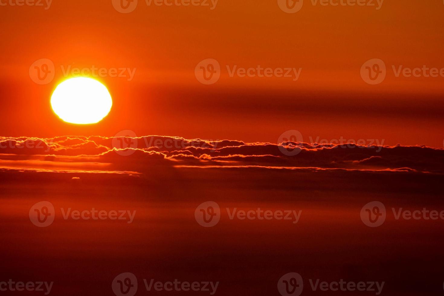 paesaggio al di sopra di il tramonto foto