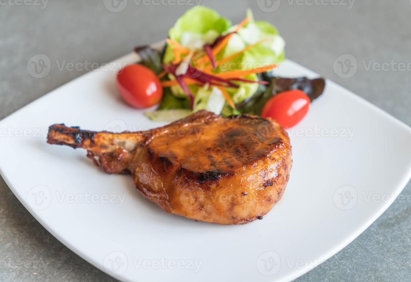 bistecca di braciola di maiale foto