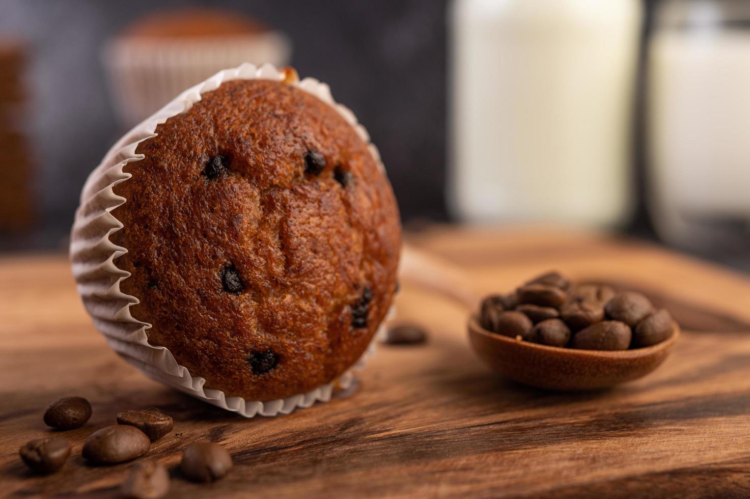 muffin alla banana appena sfornati foto