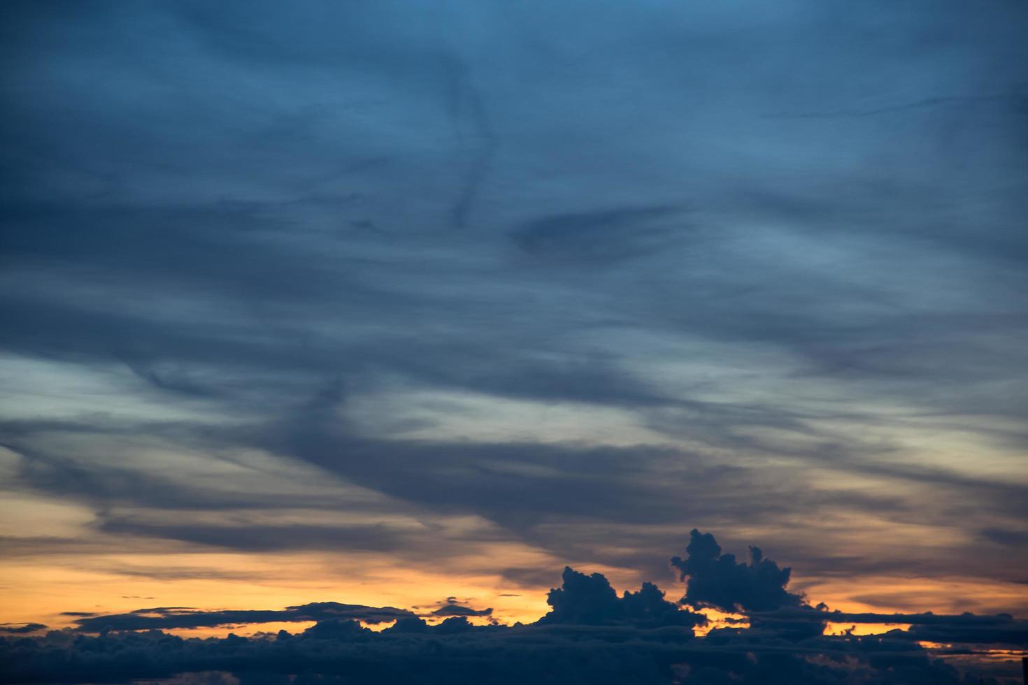 il cielo al tramonto foto