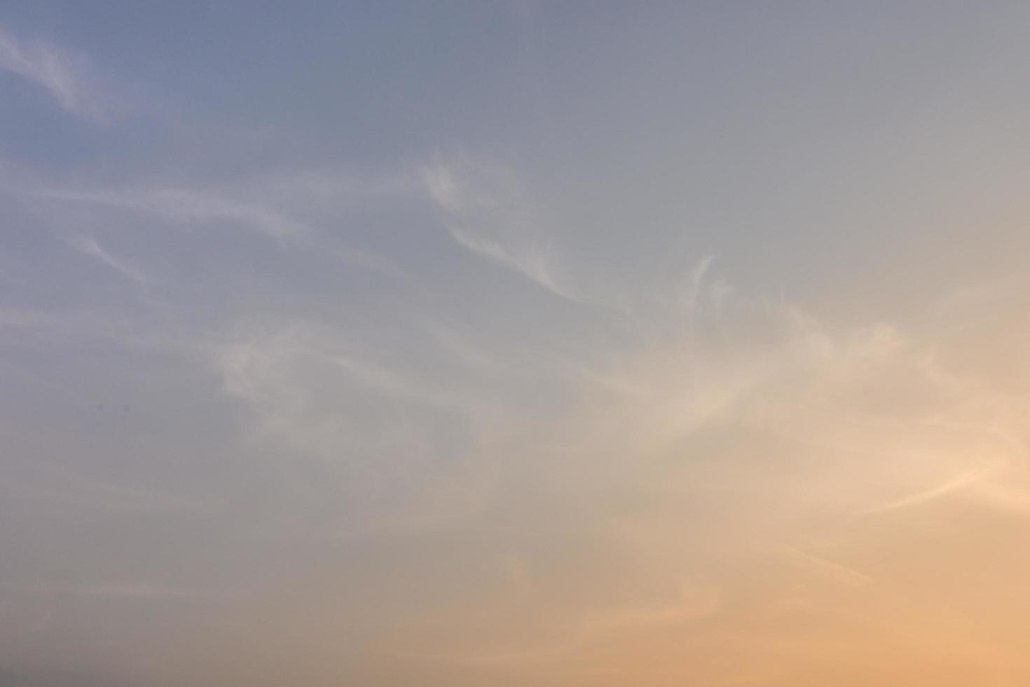 il cielo al tramonto foto