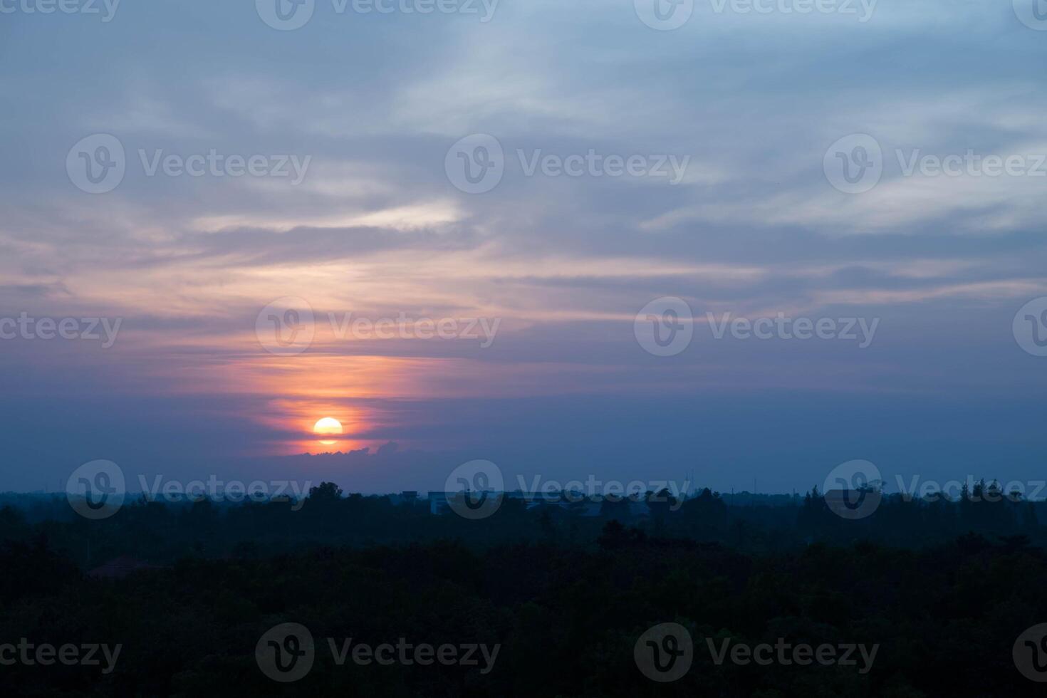 il cielo al tramonto foto