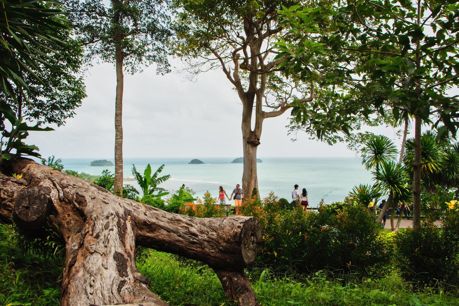 il mare di koh chang, thailandia foto