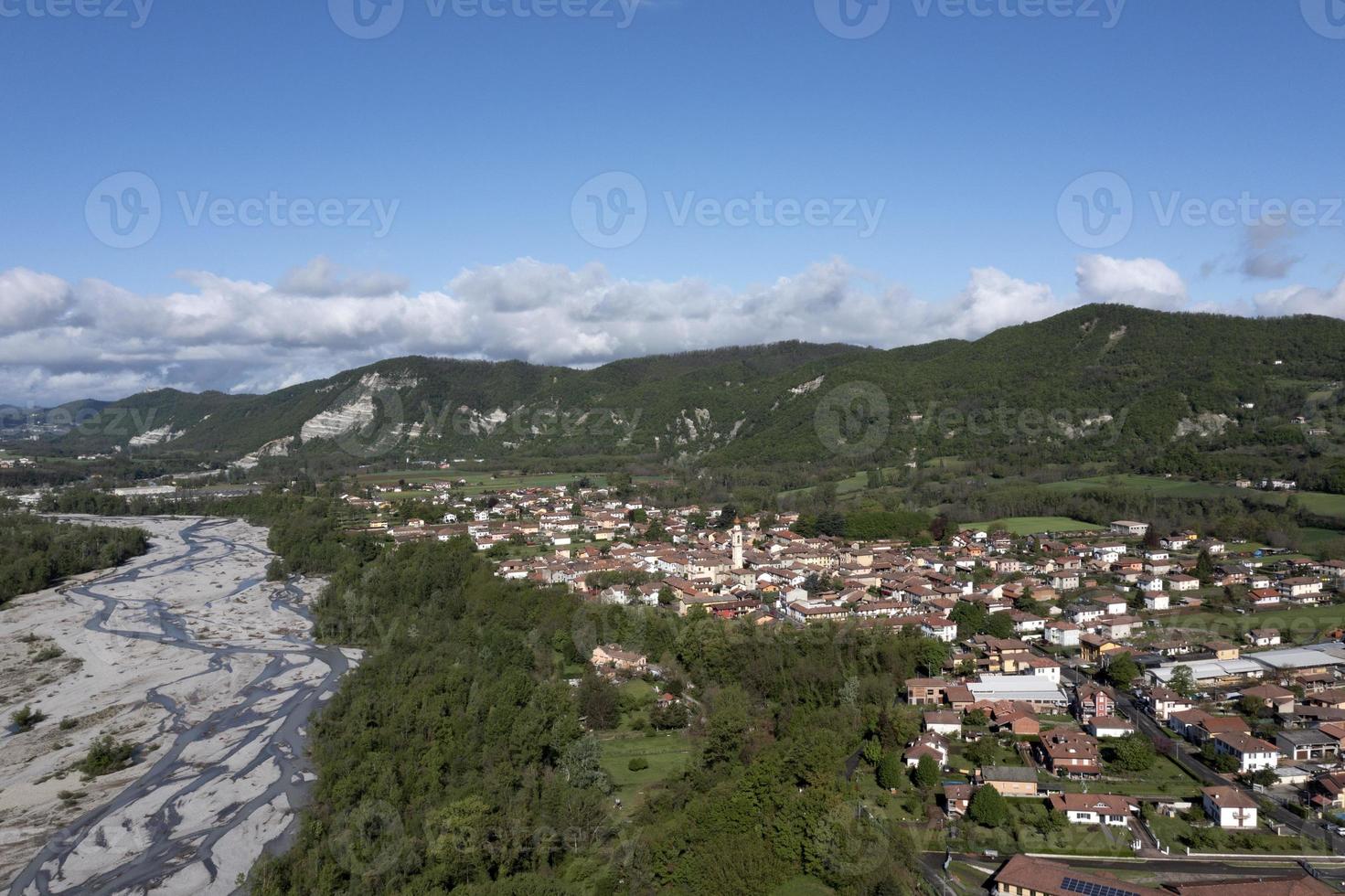 borghetto di borbera pemonte Italia villaggio aereo Visualizza panorama foto