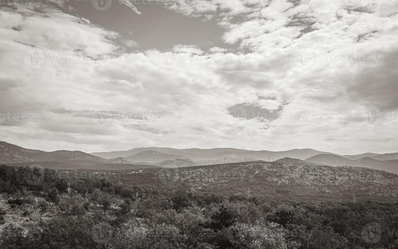 panorama di il natura montagna paesaggio di novità vinodolski Croazia foto