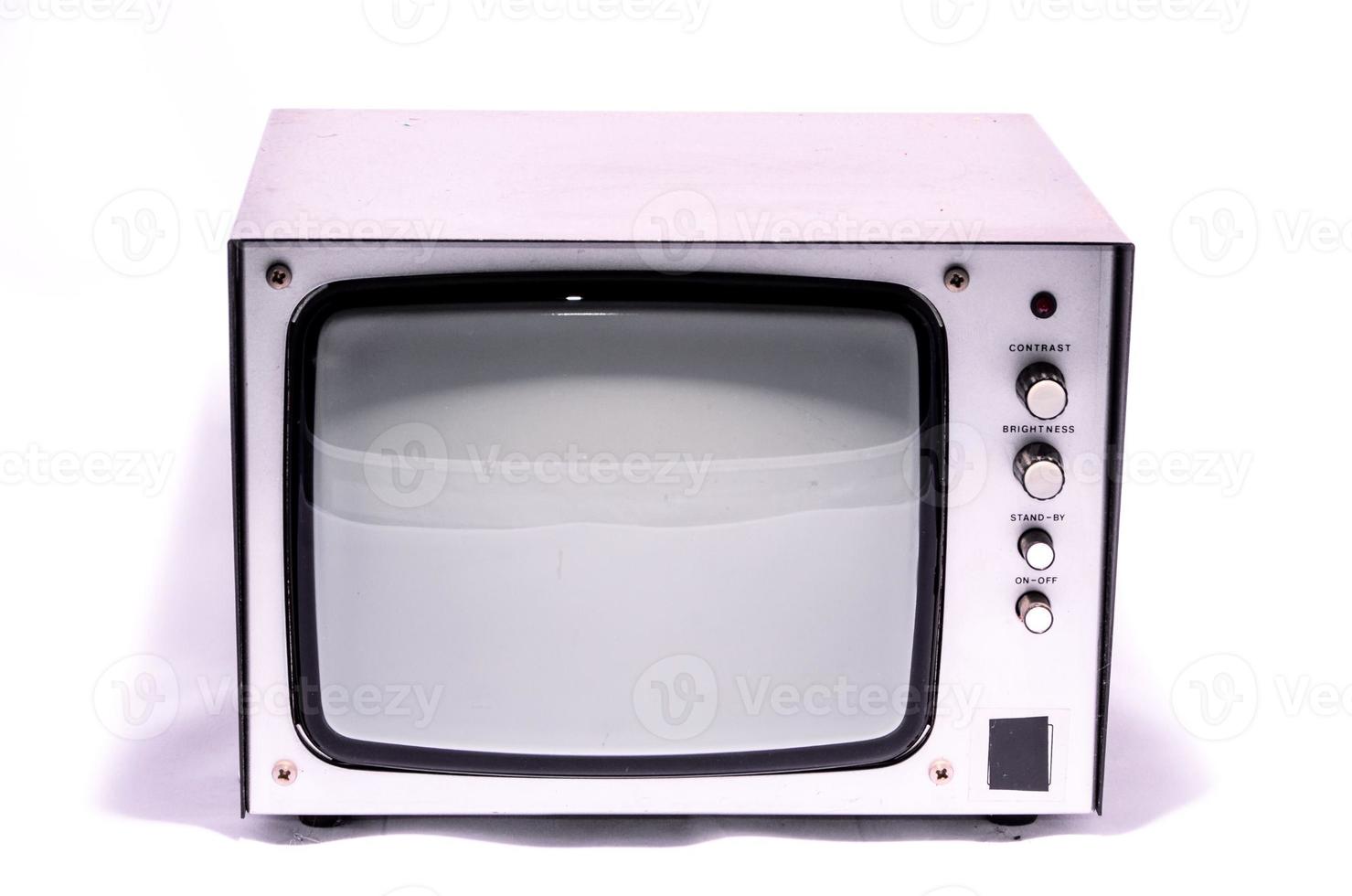vecchio televisione su bianca sfondo foto