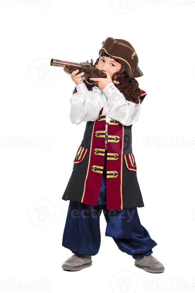 un' ragazzo vestito come pirata foto