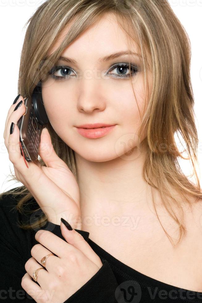 avvicinamento ritratto di bella ragazza con un' Telefono foto