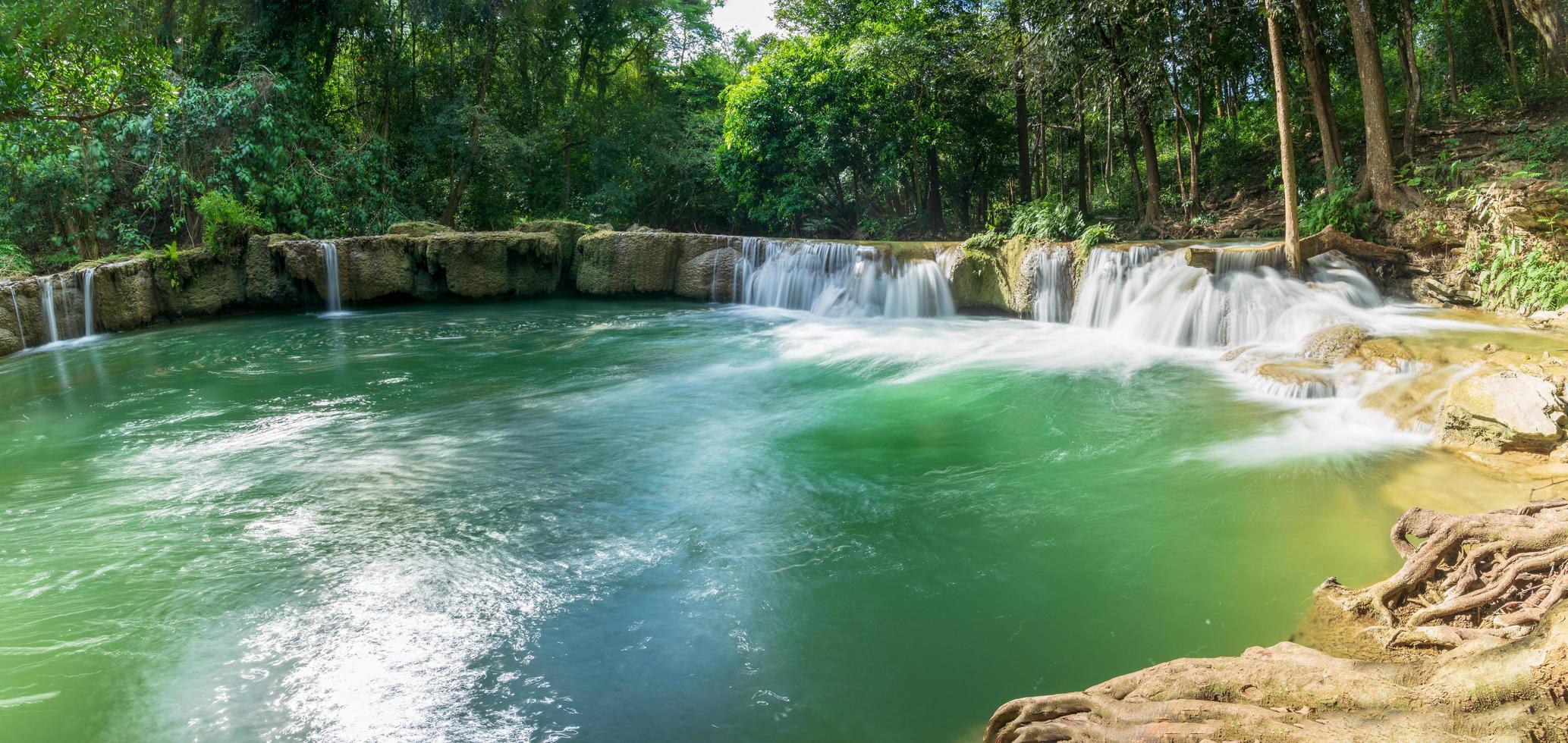 parco nazionale delle cascate di chet sao noi in thailandia foto