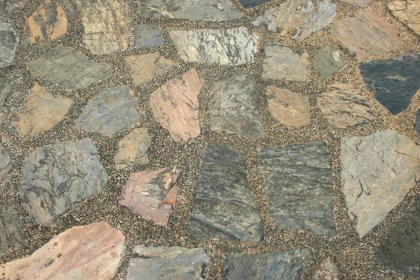 pavimento in pietra rustica foto