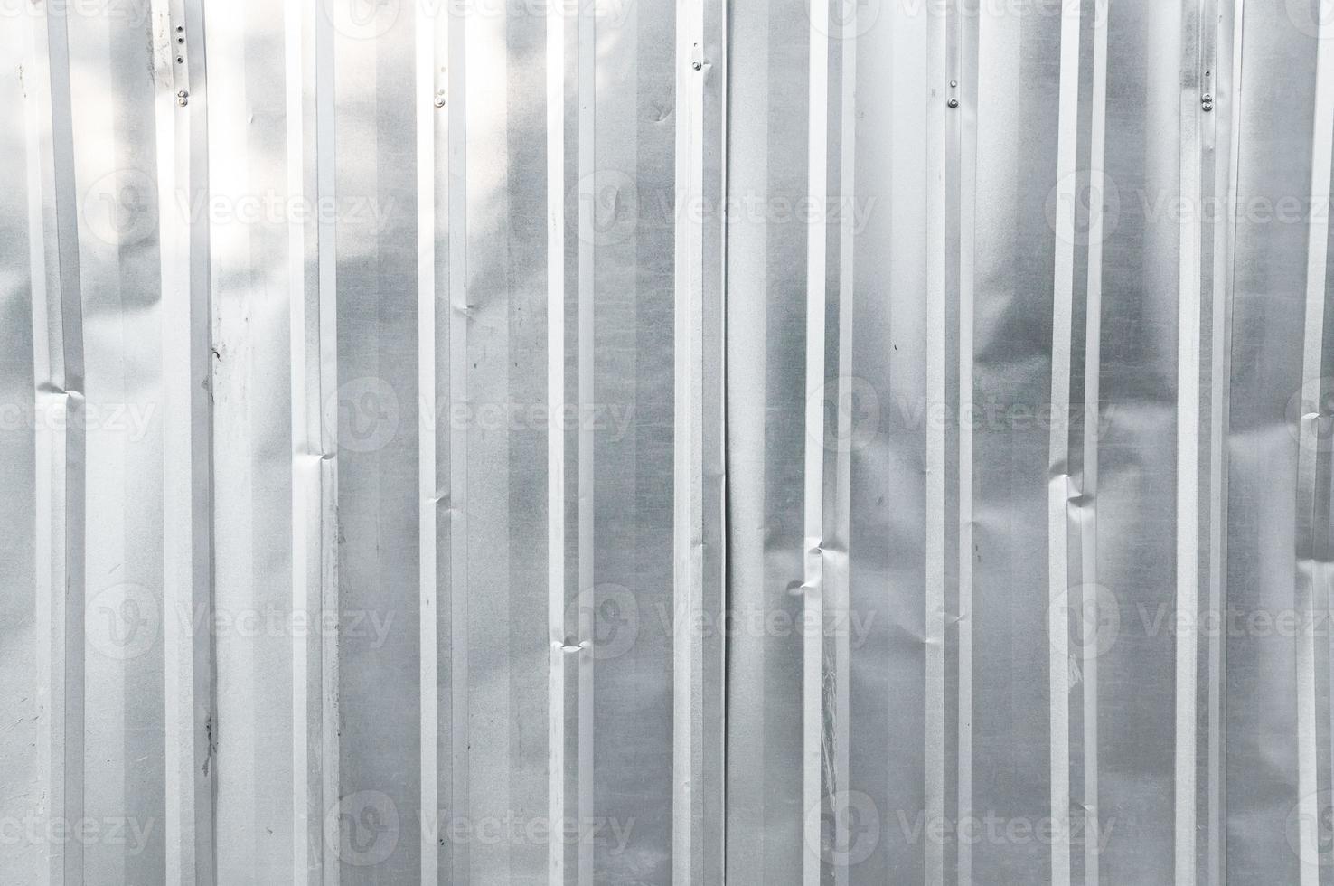 vecchio verticale struttura zinco alluminio avvicinamento sfondo metallo piazza ,astratto sfondo foto