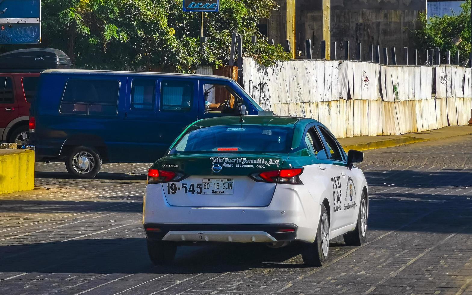 puerto escondido oaxaca Messico 2022 verde colorato Taxi taxi auto nel puerto escondido Messico. foto