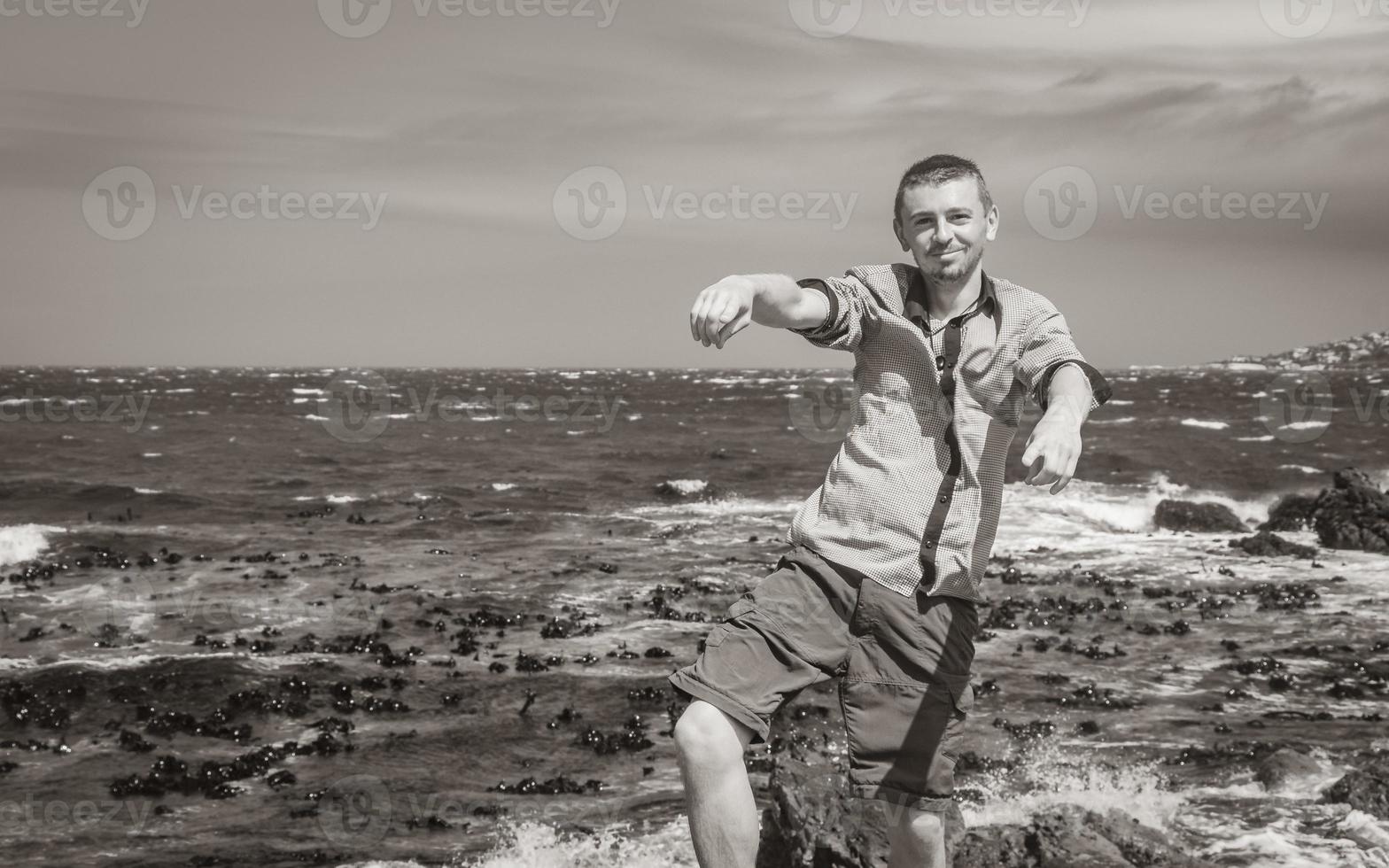 maschio modello turista viaggiatore costa paesaggio capo cittadina Sud Africa. foto