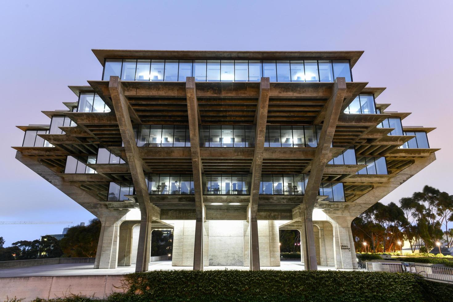 san diego, California - luglio 19, 2020 - il Geisel biblioteca a il Università di California san diego, la jolla, California foto