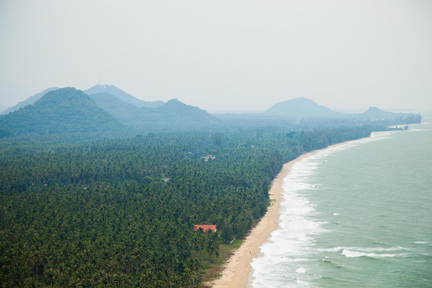 spiaggia in thailandia foto