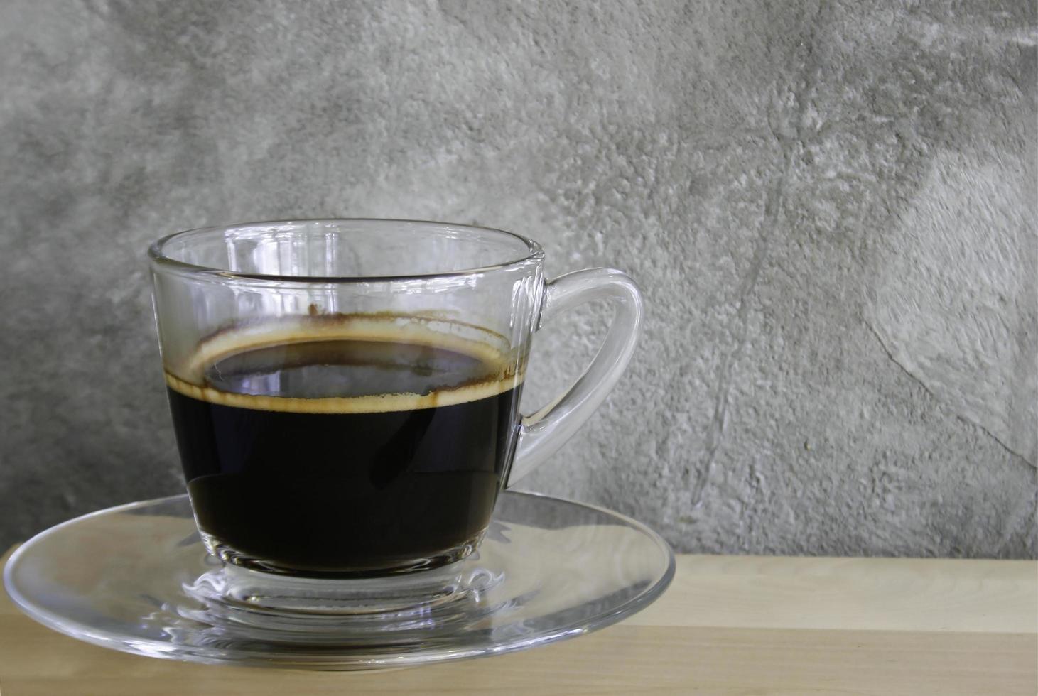 chiara tazza di caffè espresso foto