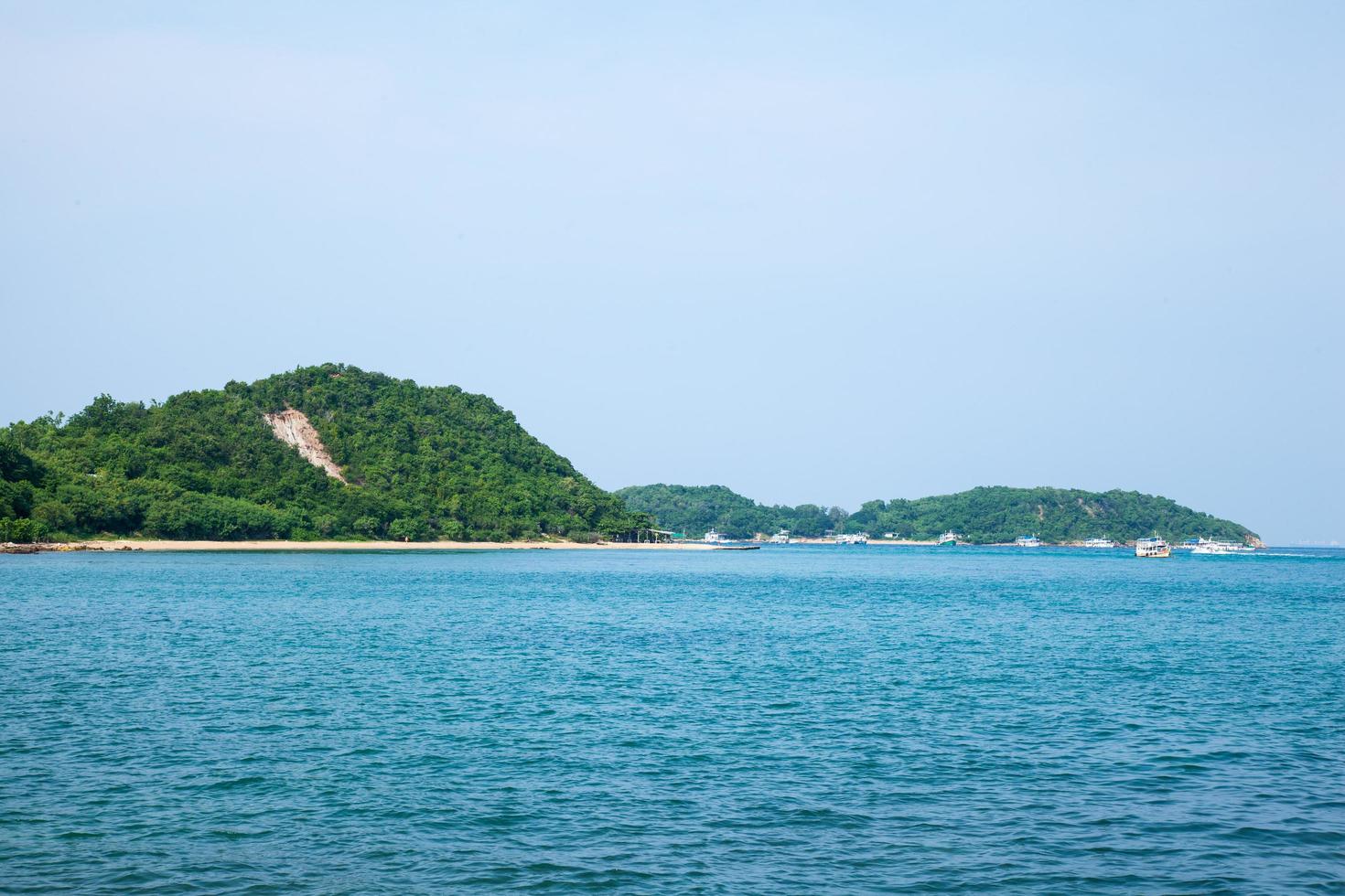 spiaggia di koh larn in thailandia foto