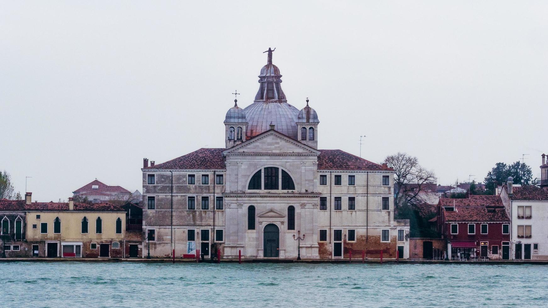 chiesa di santa maria della presentazione a venezia, italia foto