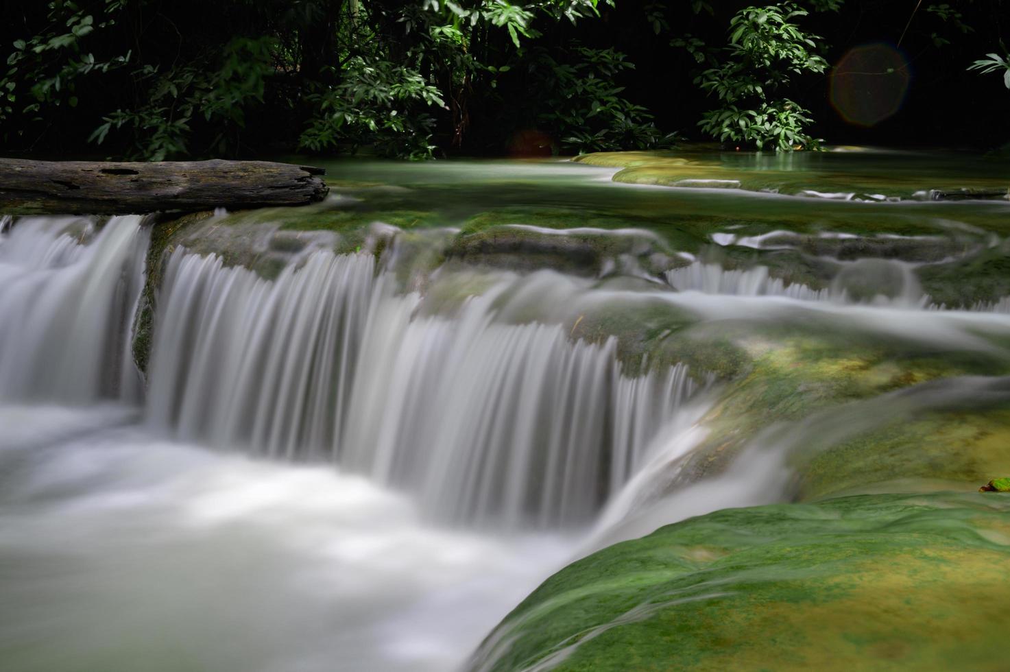 cascate in thailandia foto