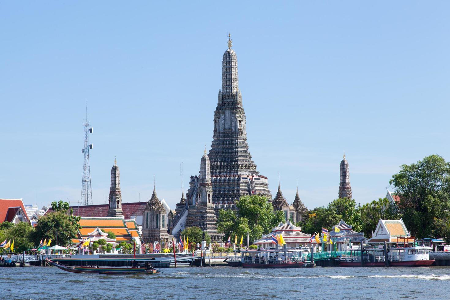 Tempio di Wat Arun a Bangkok foto