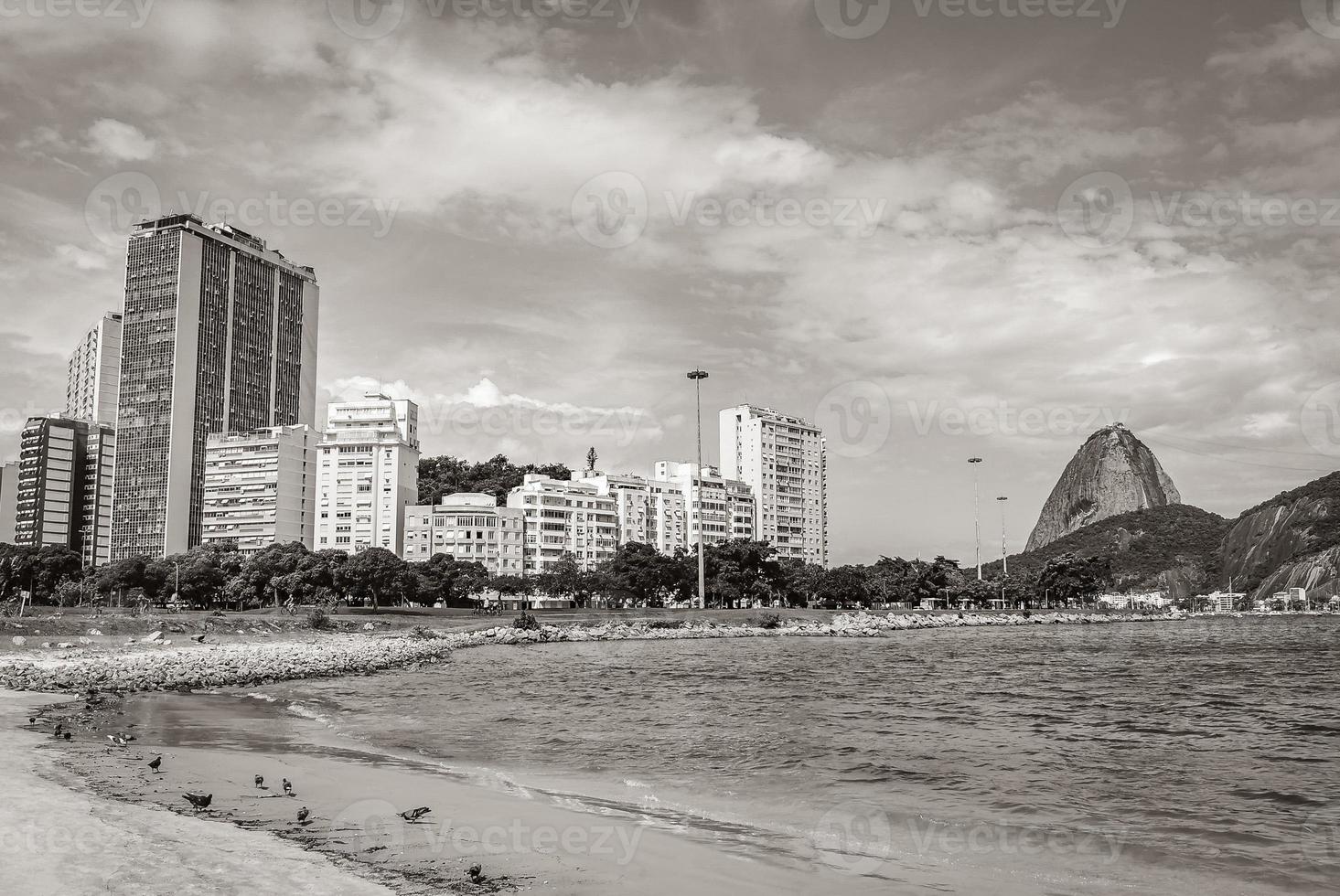 monte pan di zucchero pao de acucar panorama rio de janeiro brasile. foto