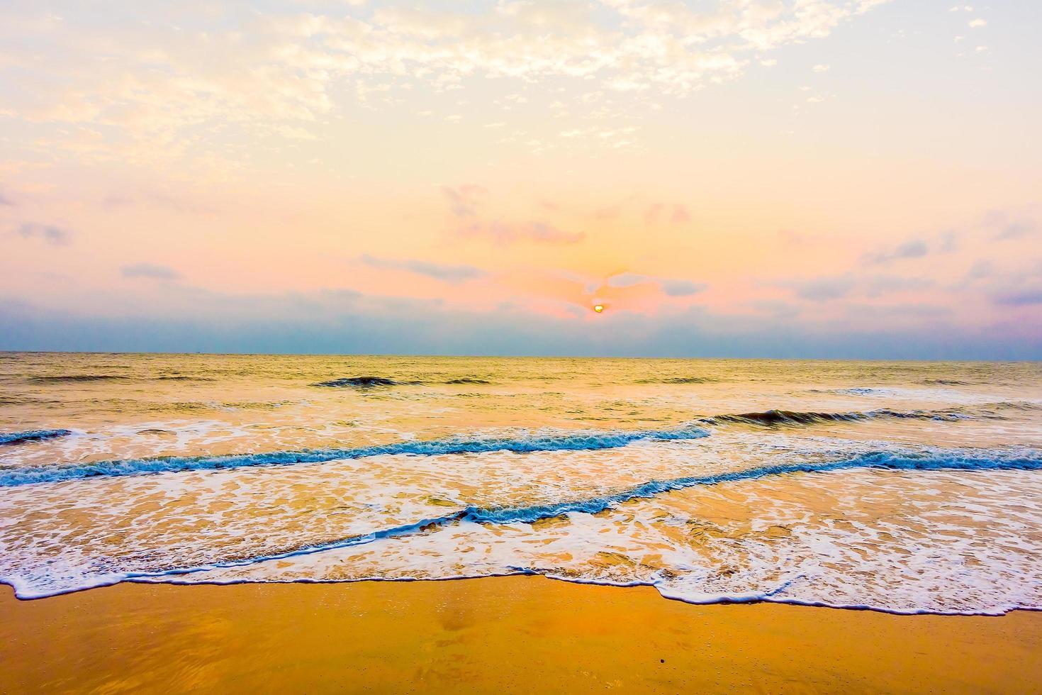 mare e spiaggia foto