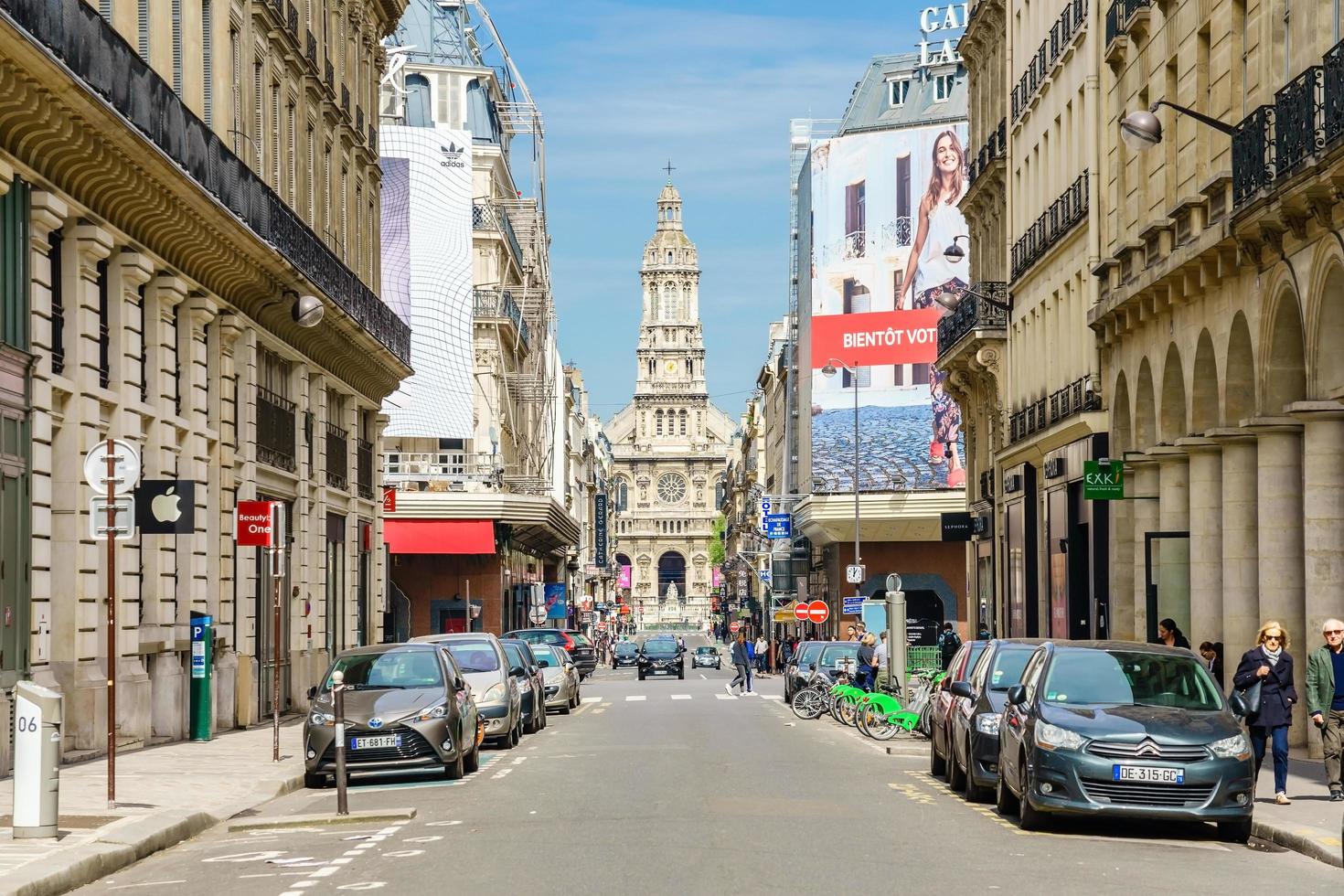 parigi, francia, 9 aprile 2018, edifici residenziali di parigi foto