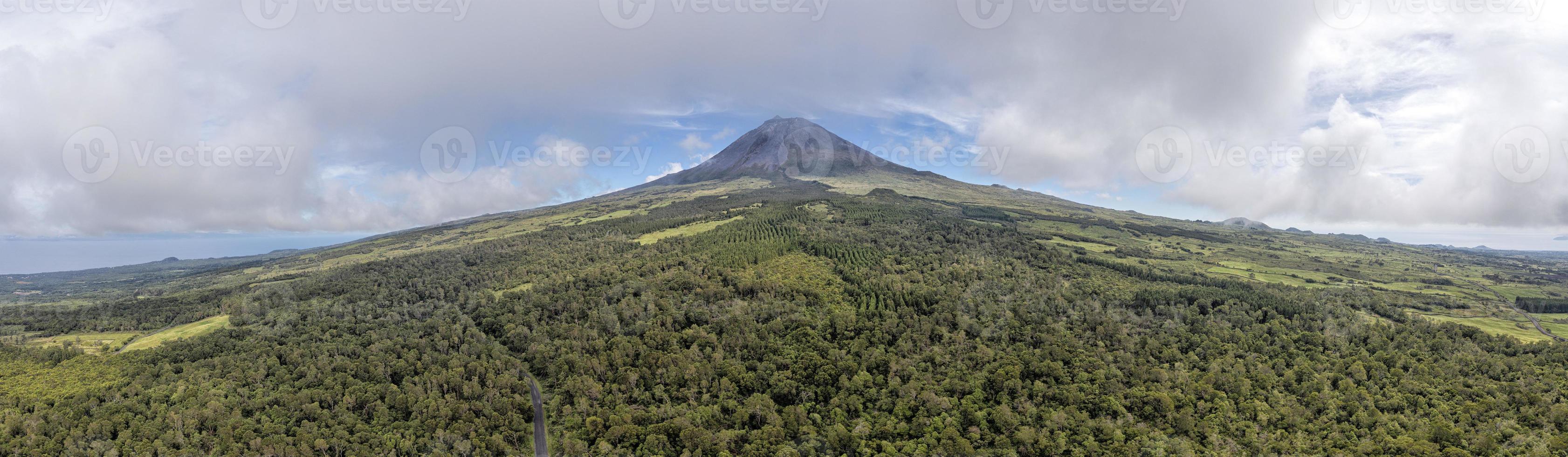 pico isola azzorre vulcano aereo Visualizza foto