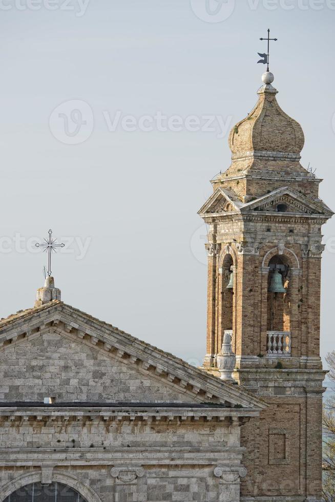 san quirico medievale case pietra parete foto