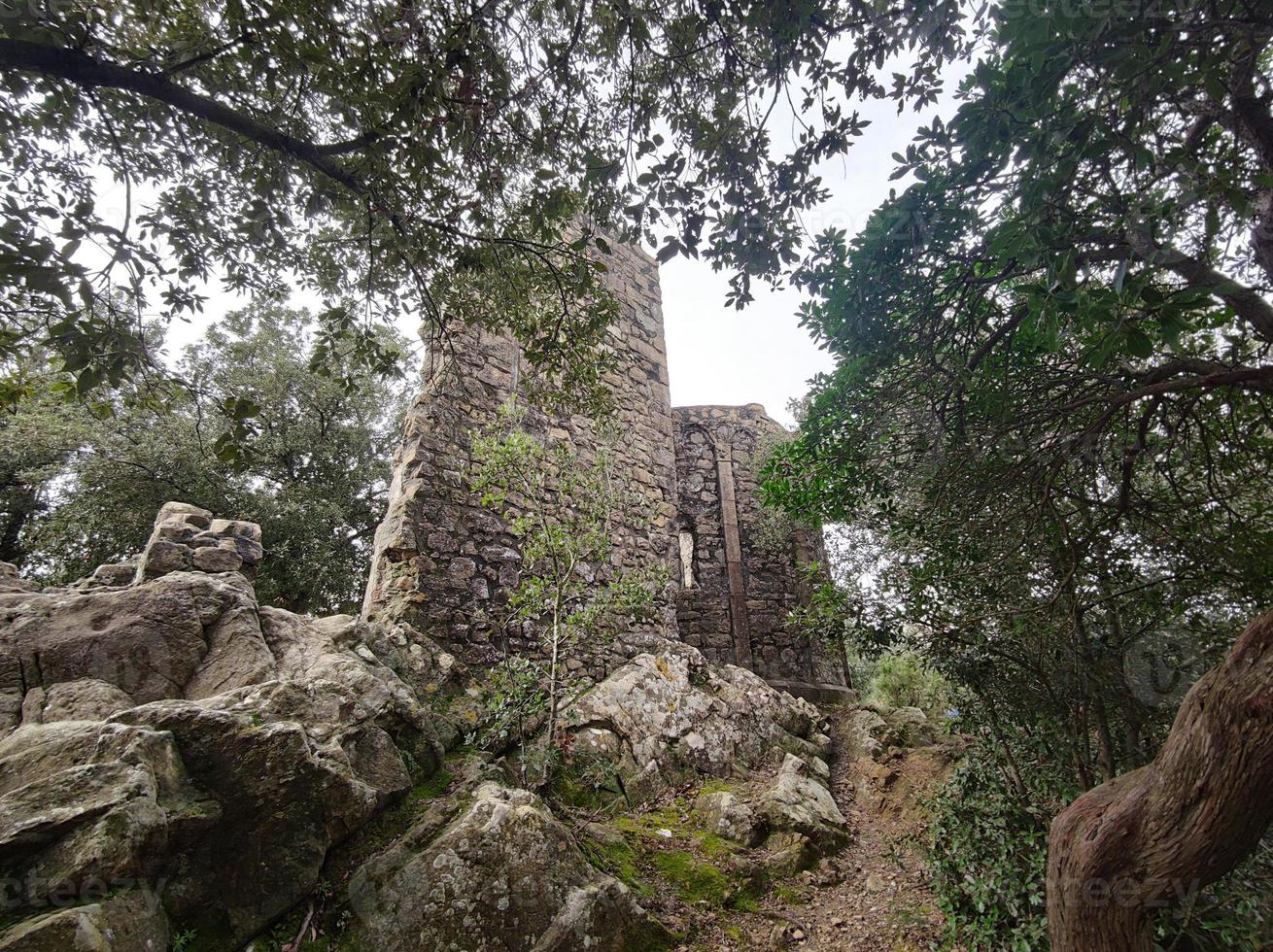 sant' antonio al mesco abbandonato abbazia vicino monterosso foto