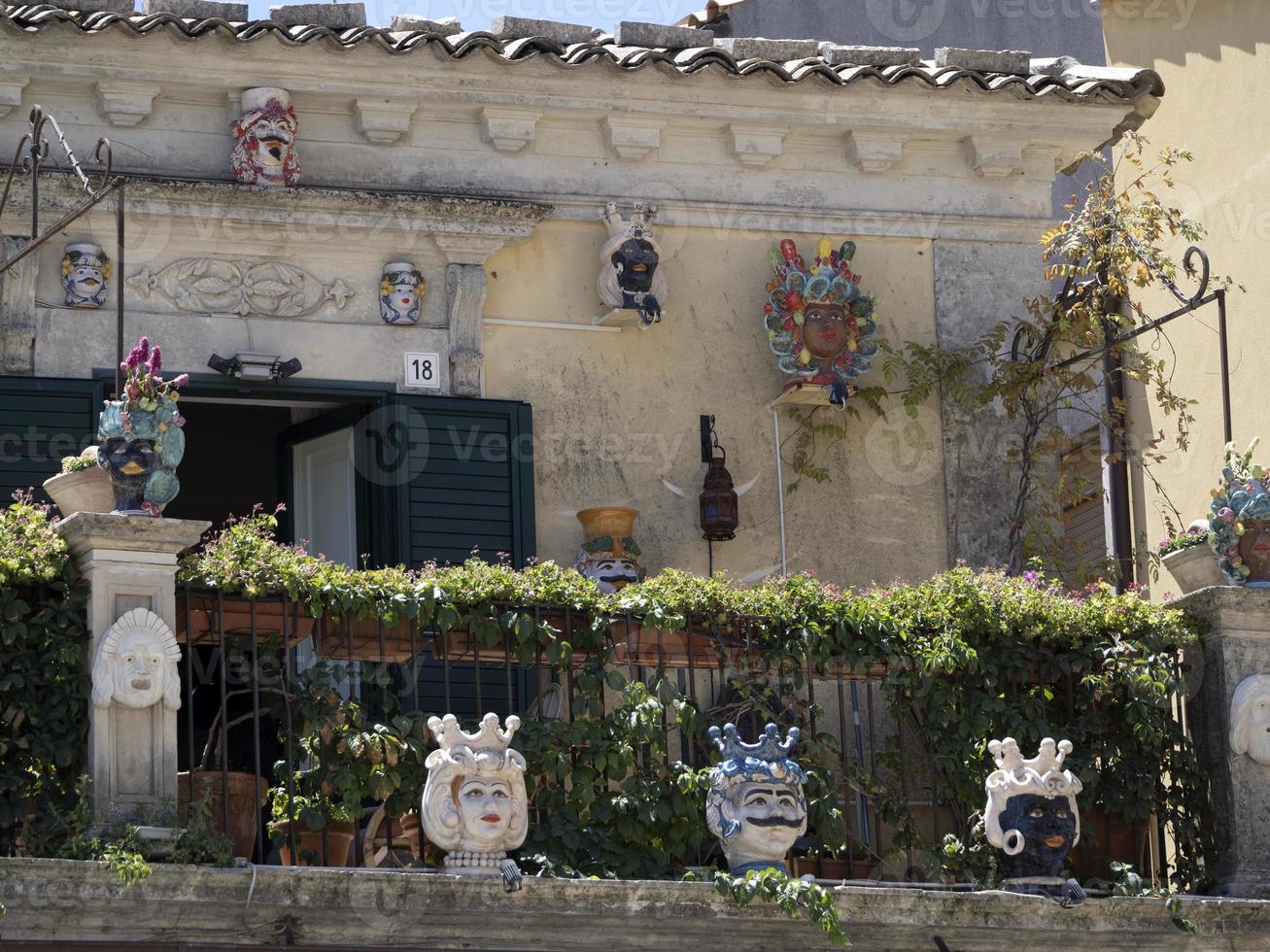 palazzolo acreide sicilia barocco villaggio foto