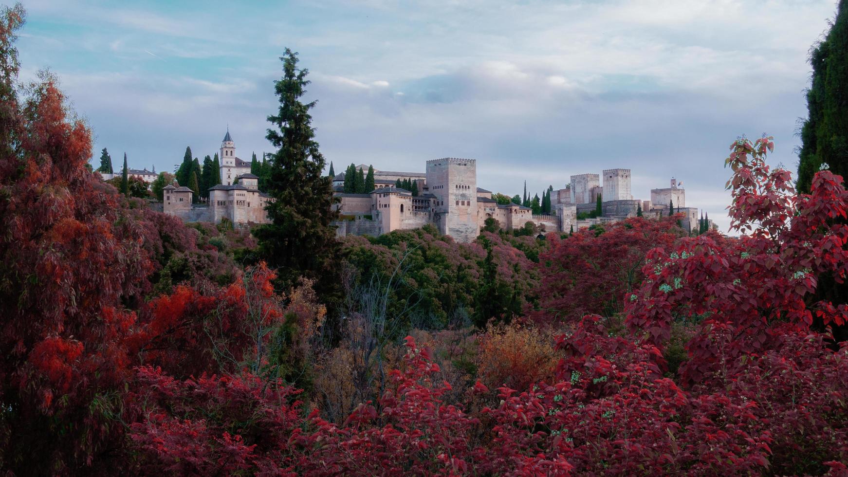 palazzo dell'alhambra di granada, spagna foto