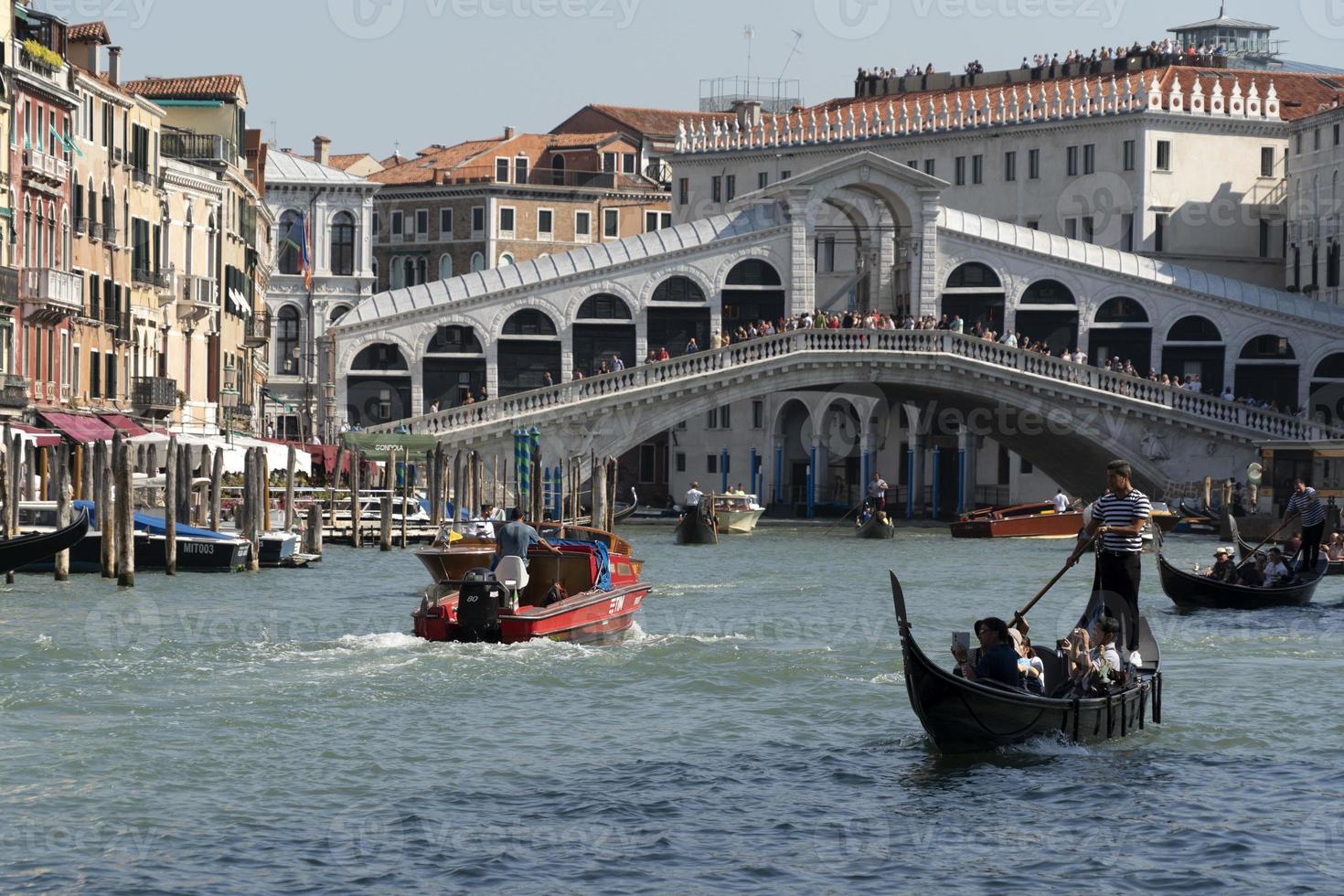 Venezia, Italia - settembre 15 2019 - lotto di gondola nel Venezia dettaglio foto