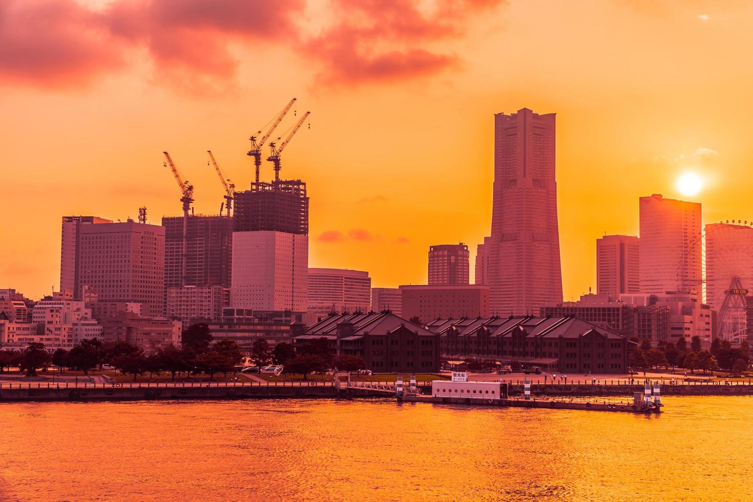 splendidi edifici nella città di Yokohama foto