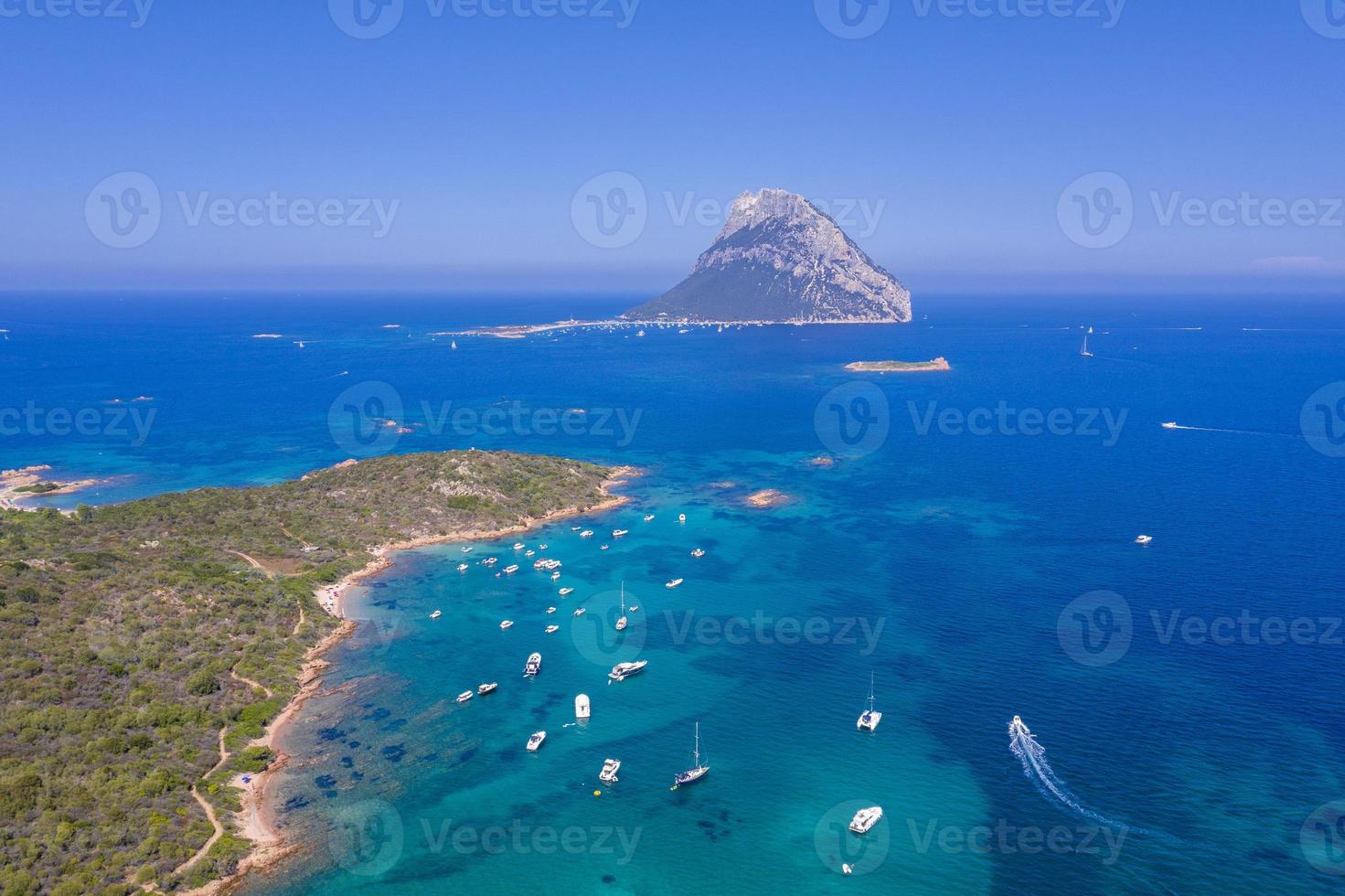 tavolara isola sardegna aereo Visualizza cristallo turchese acqua foto