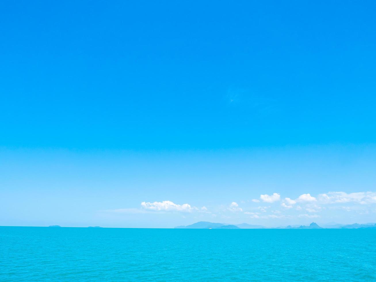 bellissimo mare tropicale foto