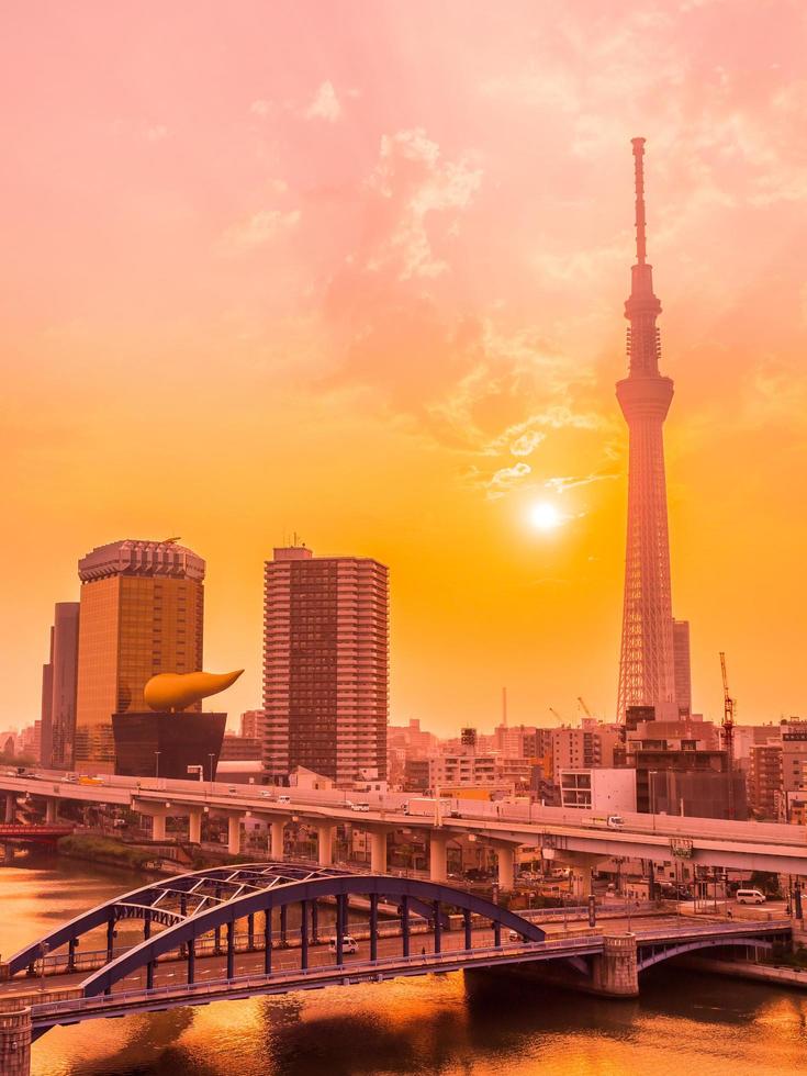 paesaggio urbano con tokyo sky tree nella città di tokyo, giappone foto