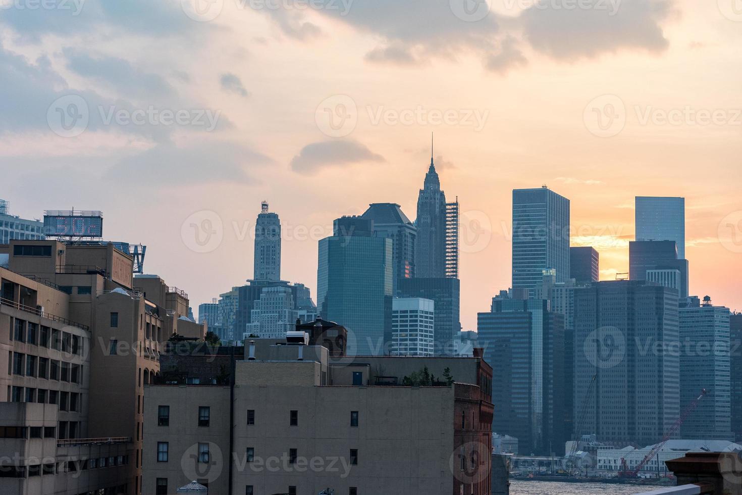 tramonto Visualizza di Manhattan a partire dal ponte foto