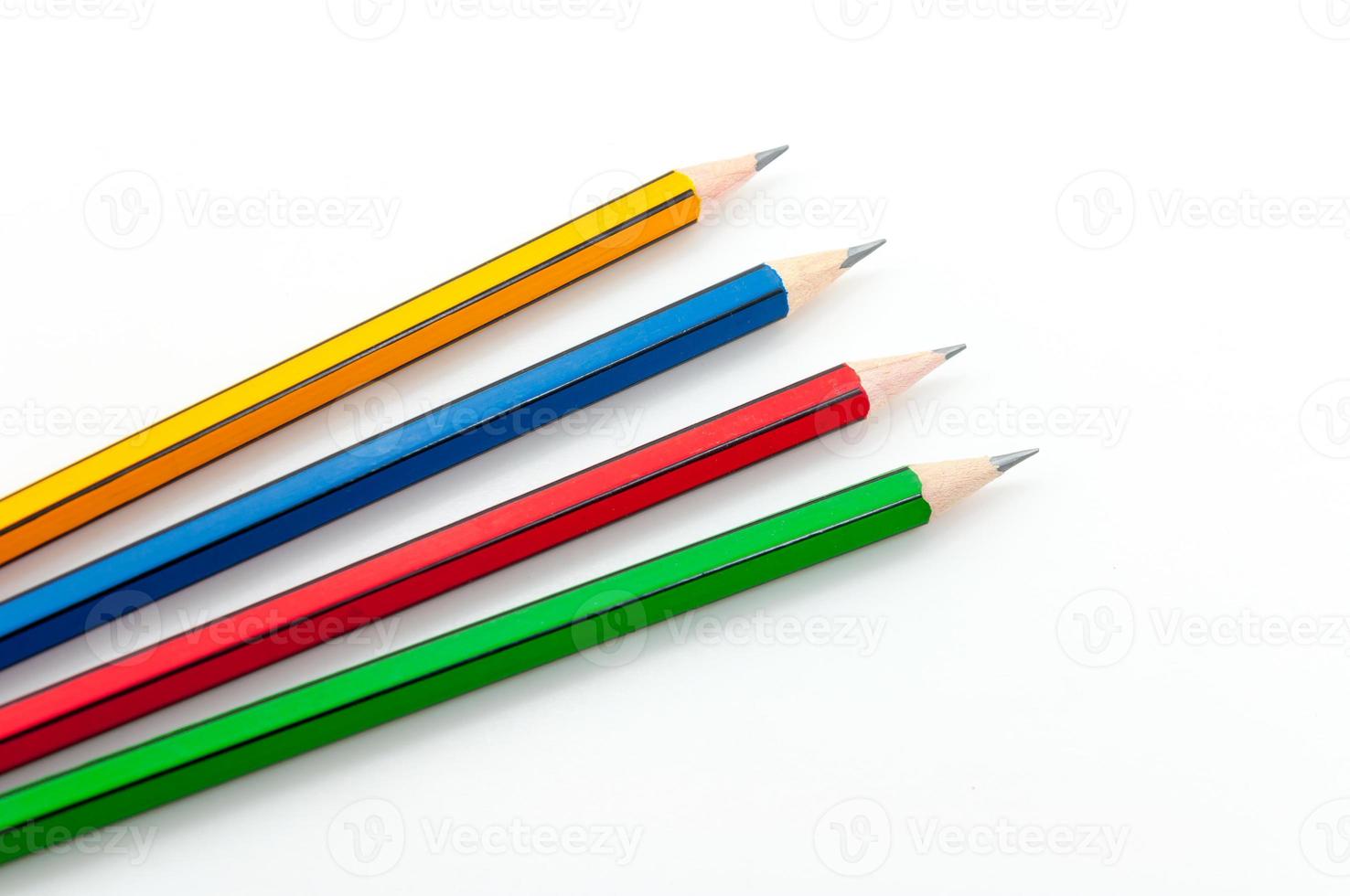 colorato matita nel cazzotto energia di scritto parola su bianca sfondo foto