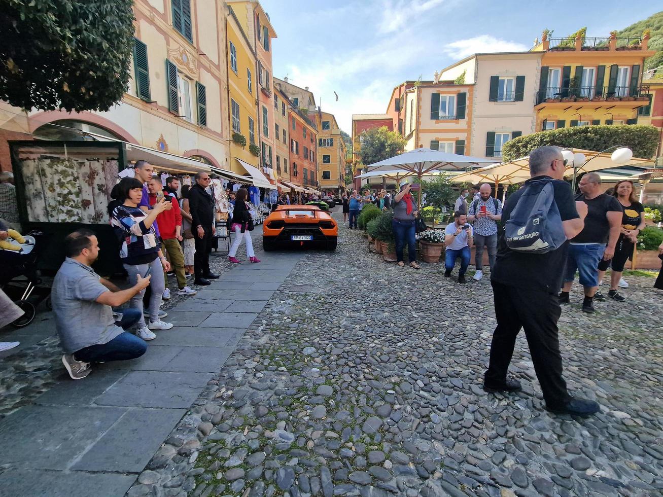 portofino, Italia - Maggio 8 2022 - il lamborghini Toro correre foto