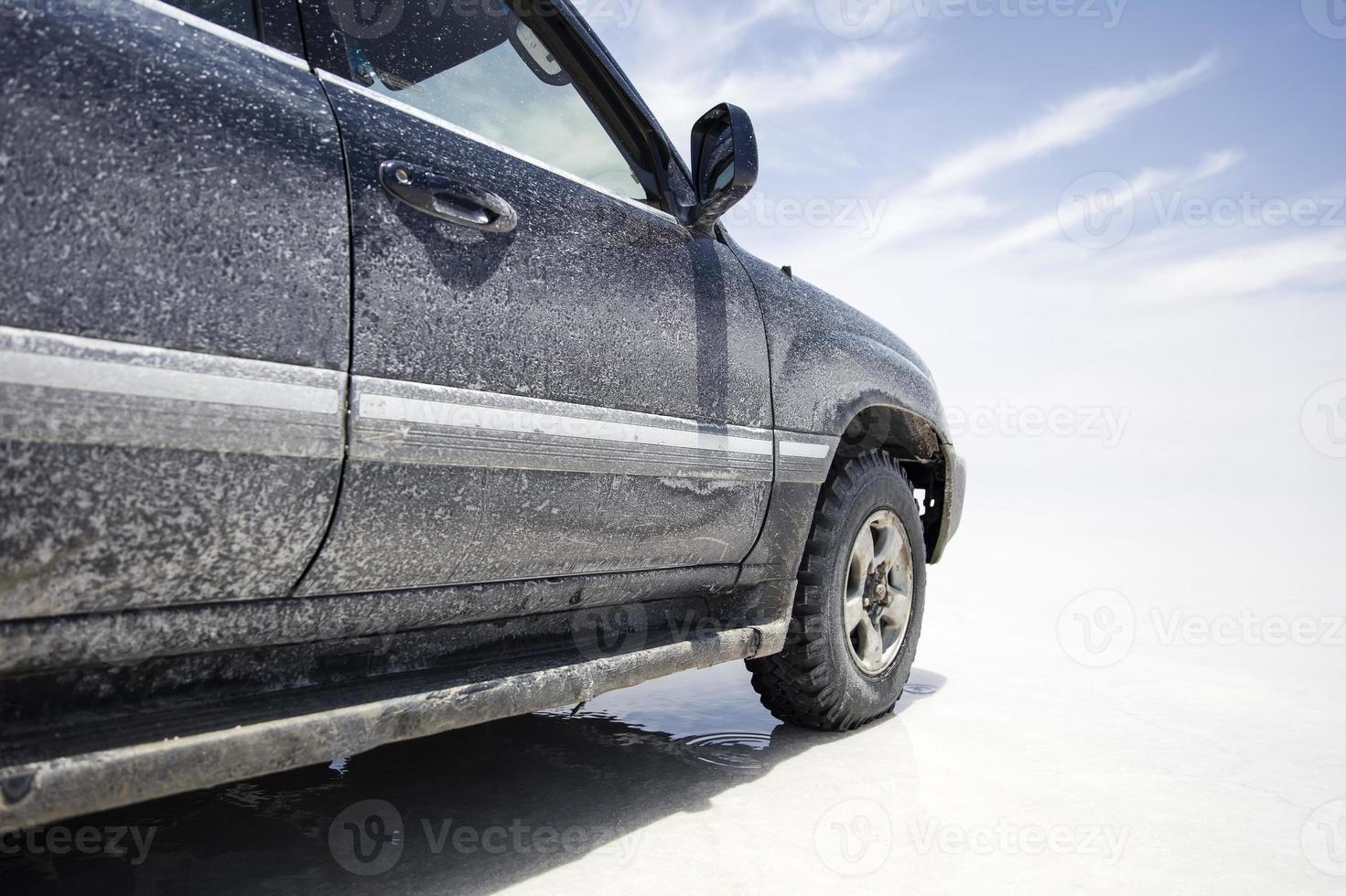 Salar de Uyuni distesa di sale in Bolivia foto