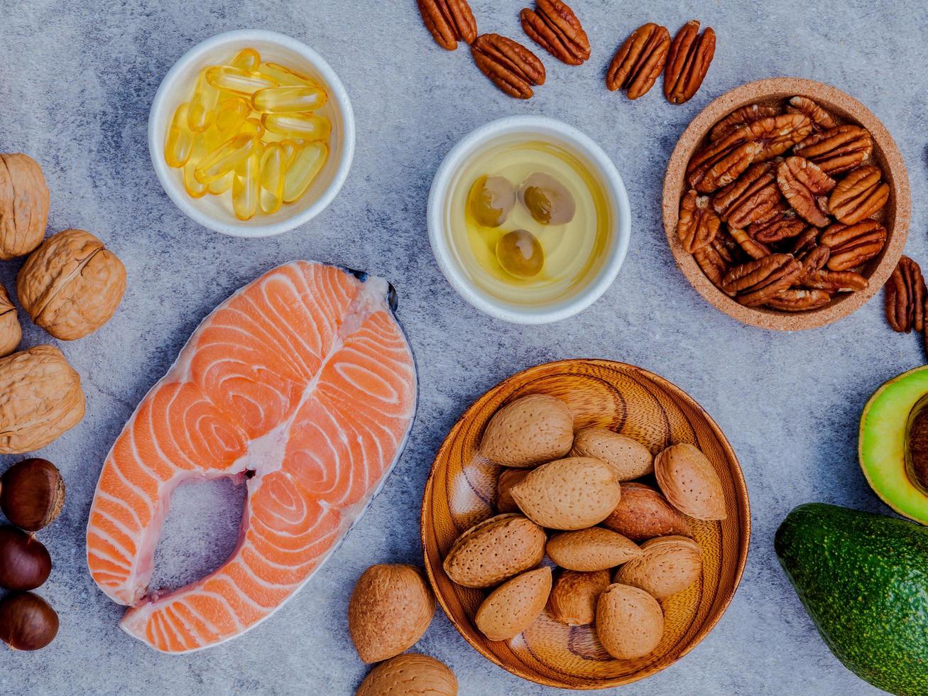 ingredienti con salmone foto