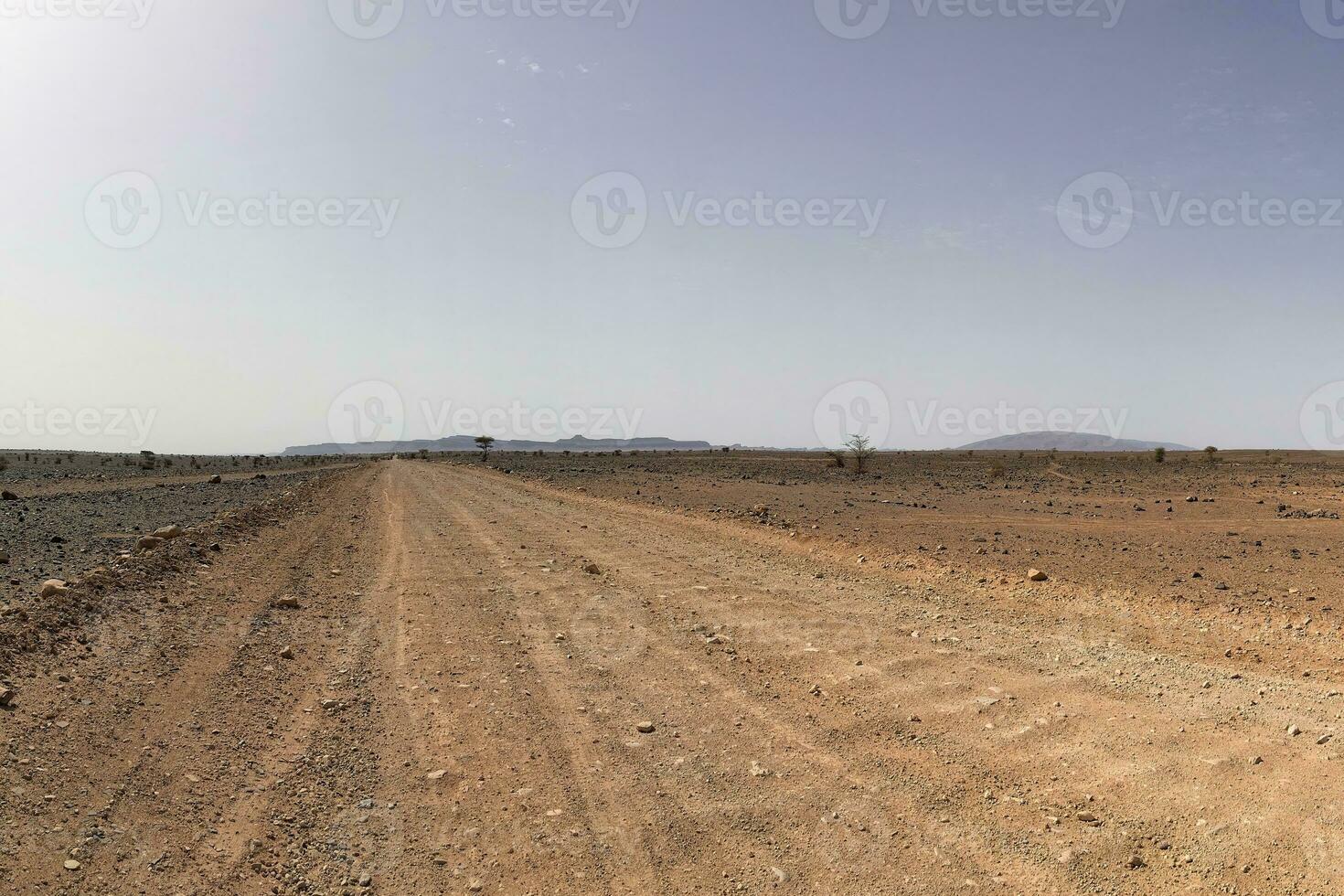 Marocco selvaggio deserto strada foto