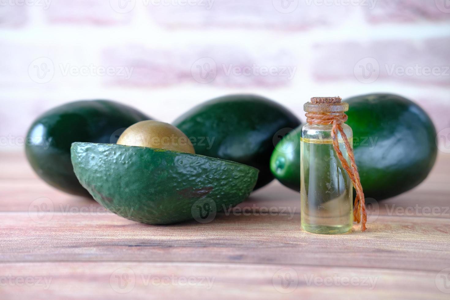 avocado e olio di avocado foto