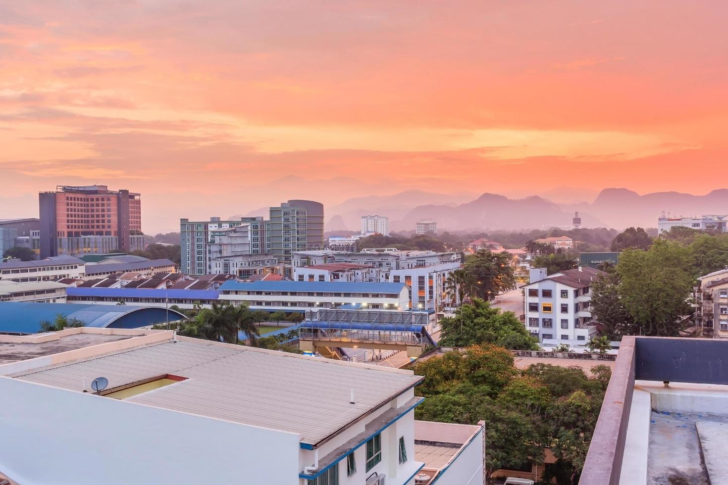 Vista la mattina della città di ipoh, perak, malesia, 2017 foto