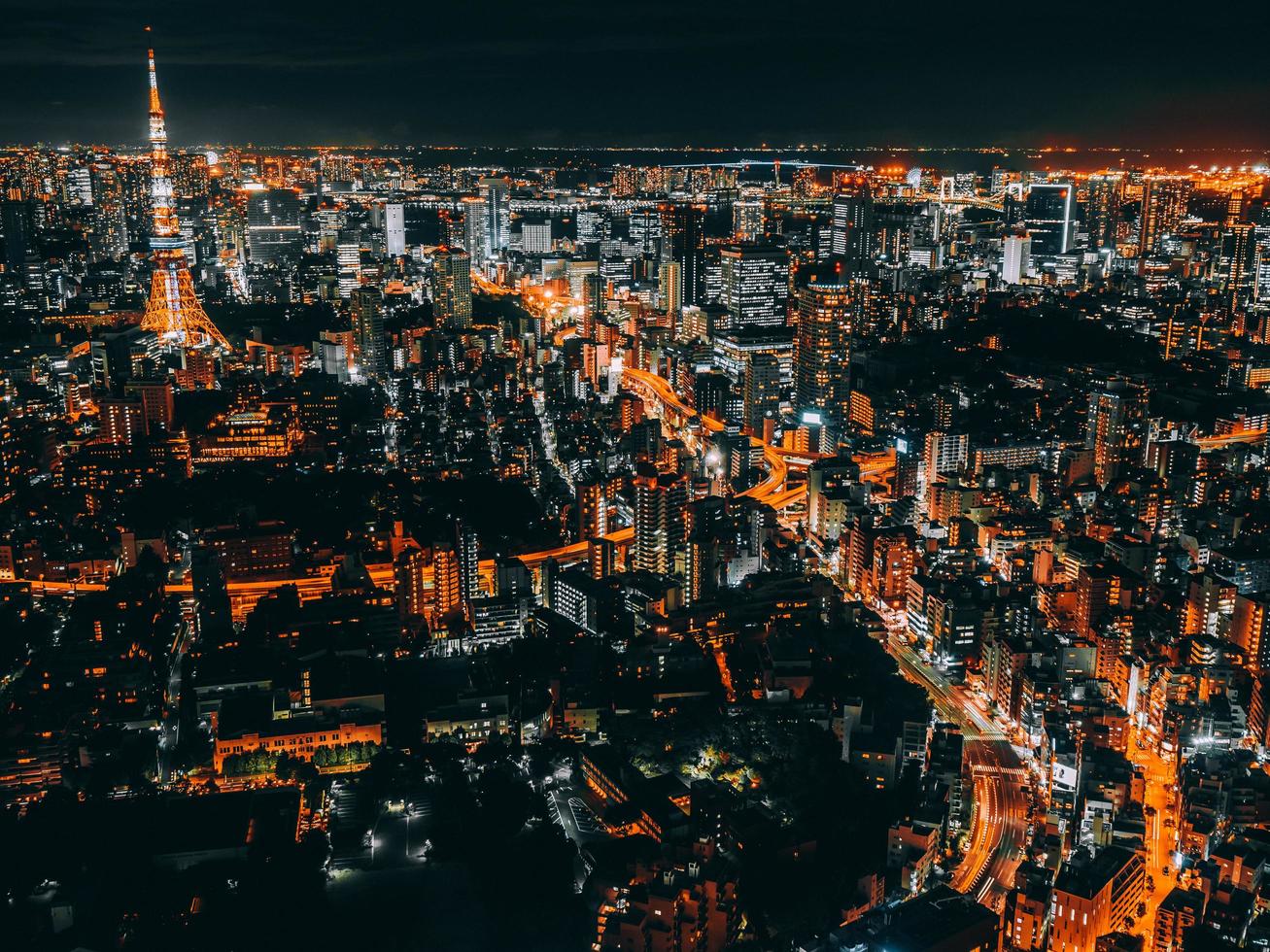 tokyo cityscape di notte foto